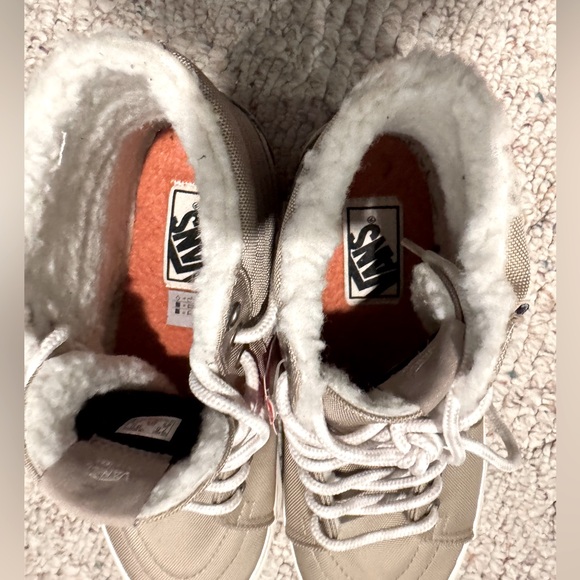 Vans unisex High-Top Sneakers canvas with grey & white laces , NWT - Picture 4 of 6